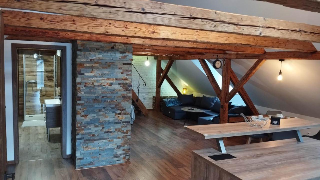 Apartman Albreit 2 ヤーヒモフ エクステリア 写真