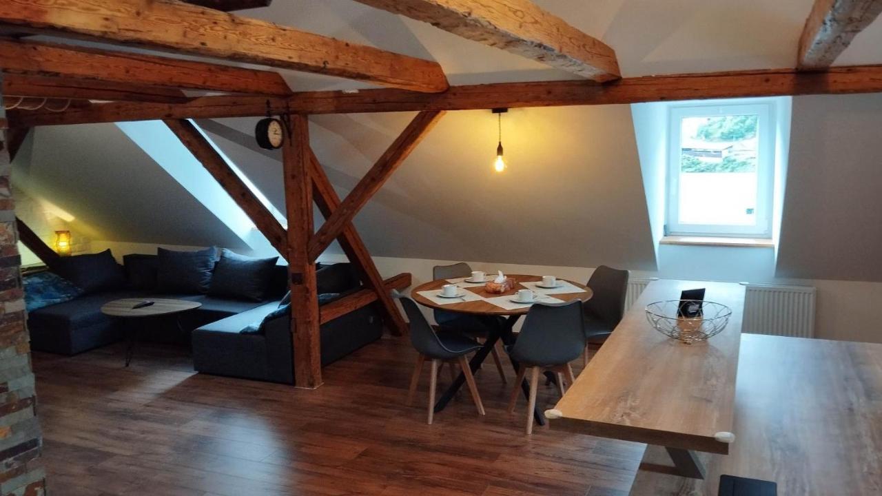 Apartman Albreit 2 ヤーヒモフ エクステリア 写真